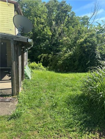 10 Step Street East Bethlehem PA 15348