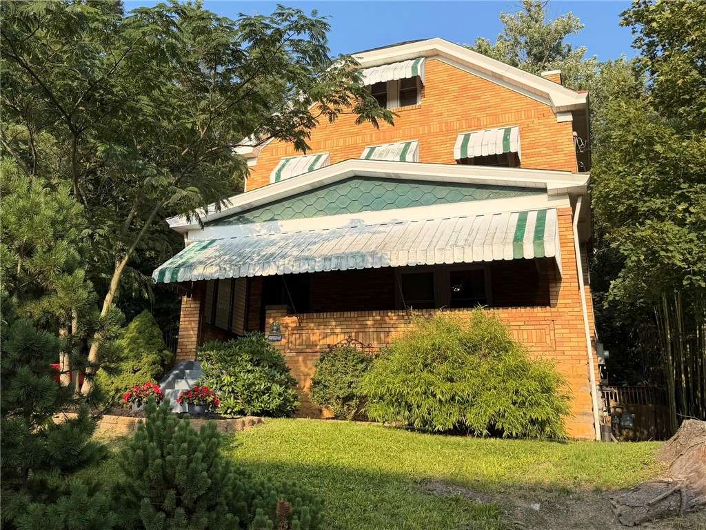 47 Mullooly Street Overbrook PA 15227