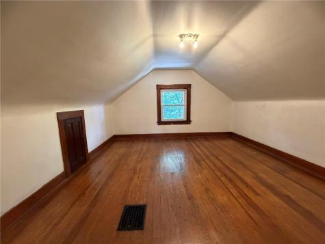 47 Mullooly Street Overbrook PA 15227