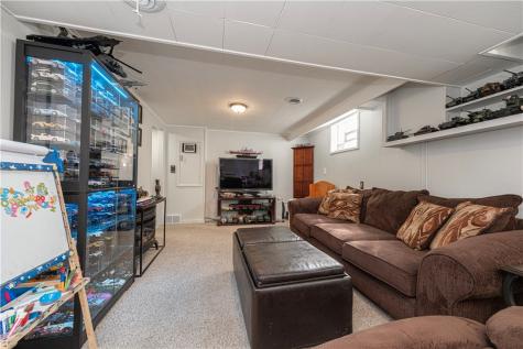 126 Vetter Drive Penn Hills PA 15235