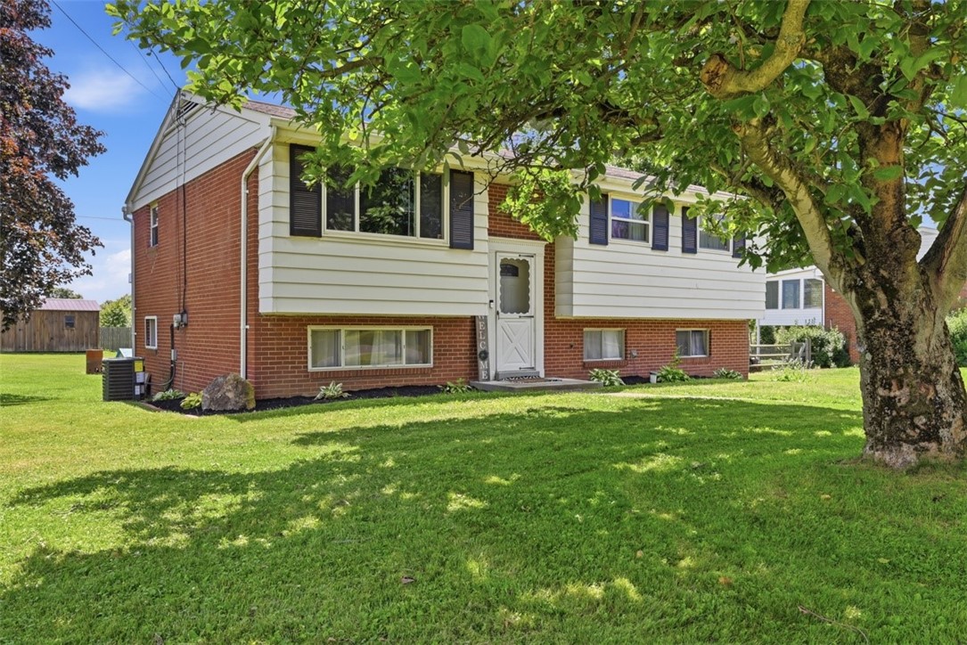 158 Westwood Manor Township Of But Nw PA 16001