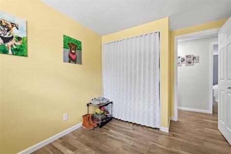 158 Westwood Manor Township Of But Nw PA 16001