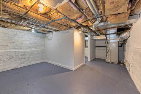 805 Meadowbrook Road Level Green PA 15085