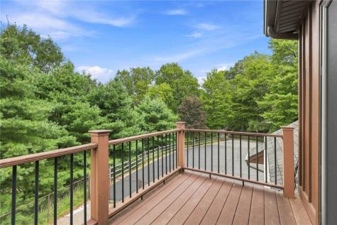 104 Thornbrook Drive Penn Township PA 16002