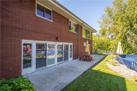 4742 Jewel Drive Whitehall PA 15236