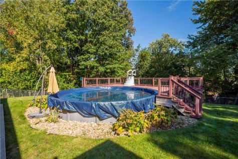 4742 Jewel Drive Whitehall PA 15236