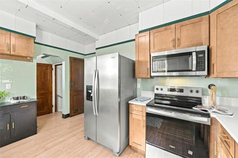 1152 Dormont Avenue Dormont PA 15216