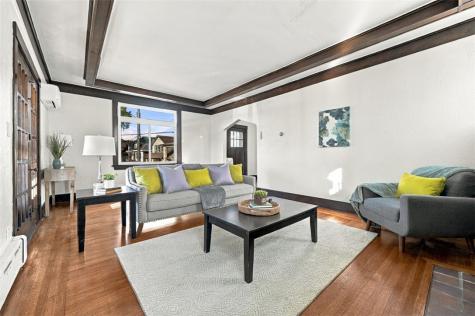 1152 Dormont Avenue Dormont PA 15216