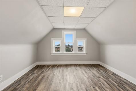 808 Bayridge Avenue Brookline PA 15226