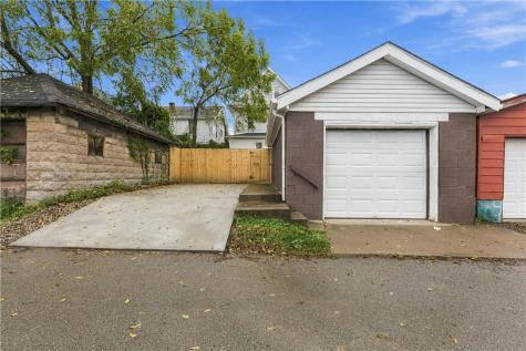 808 Bayridge Avenue Brookline PA 15226