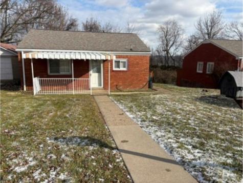 106 Delrose Drive Liberty Boro PA 15133
