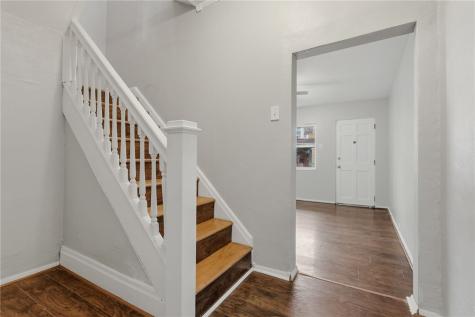 1711 1/2 Jancey Street Morningside PA 15206