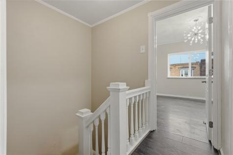 1711 1/2 Jancey Street Morningside PA 15206