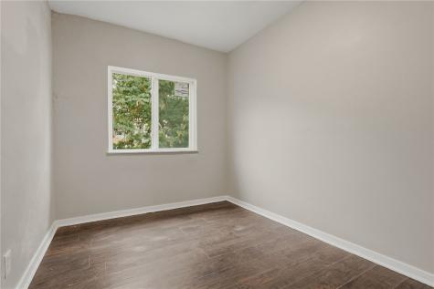 1711 1/2 Jancey Street Morningside PA 15206