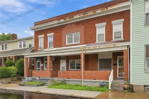 1711 1/2 Jancey Street Morningside PA 15206