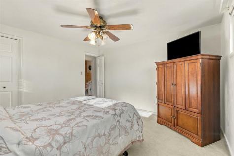 572 Jenne Drive Baldwin Boro PA 15236