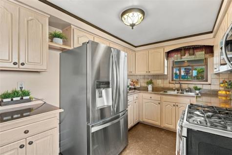 572 Jenne Drive Baldwin Boro PA 15236