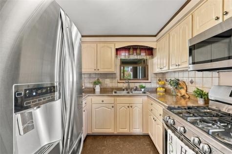 572 Jenne Drive Baldwin Boro PA 15236