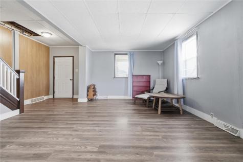 113 Washington Street Cokeburg PA 15324