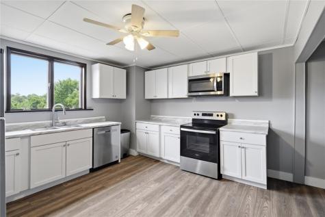 113 Washington Street Cokeburg PA 15324