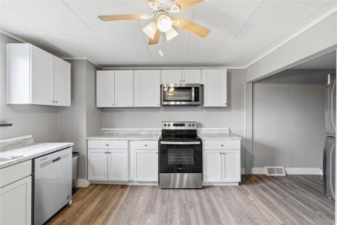 113 Washington Street Cokeburg PA 15324