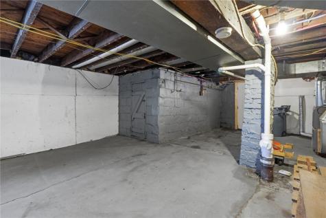 113 Washington Street Cokeburg PA 15324