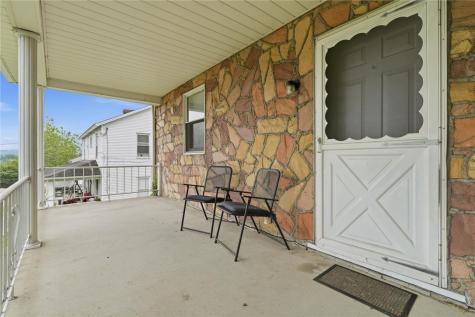 113 Washington Street Cokeburg PA 15324