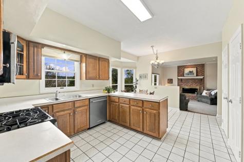 122 Highvue Drive Peters Township PA 15367