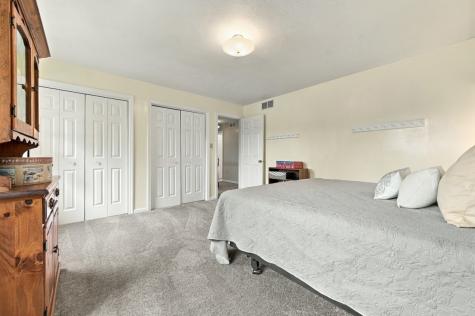 122 Highvue Drive Peters Township PA 15367
