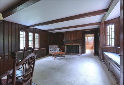 102 Hillcrest Avenue Chippewa Township PA 15010