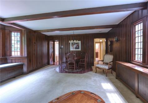 102 Hillcrest Avenue Chippewa Township PA 15010