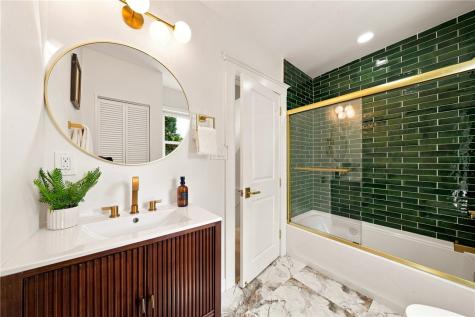 6336 Stanton Avenue Highland Park PA 15206