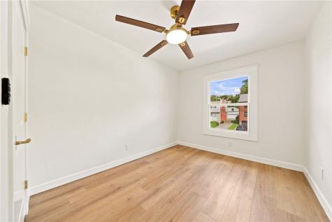 6336 Stanton Avenue Highland Park PA 15206