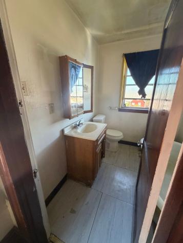 504 N 8th Street Clairton PA 15025