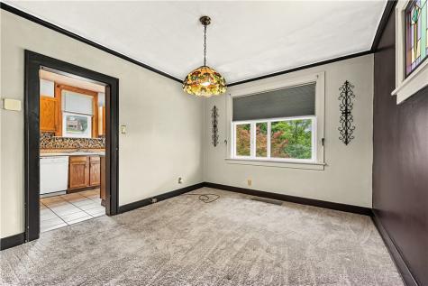 52 Queenston Street Overbrook PA 15210