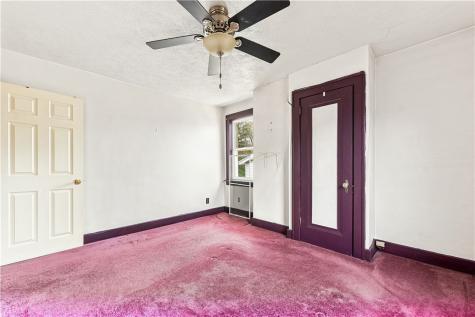 52 Queenston Street Overbrook PA 15210