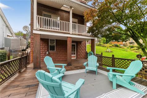 52 Queenston Street Overbrook PA 15210
