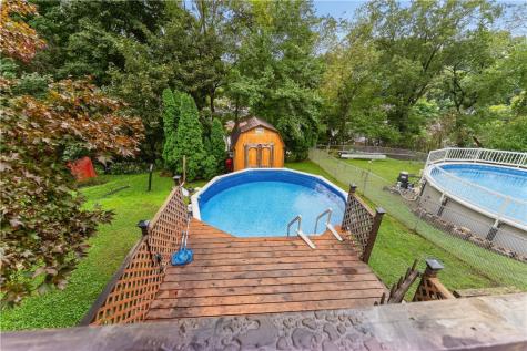 52 Queenston Street Overbrook PA 15210
