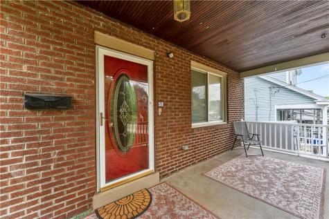 52 Queenston Street Overbrook PA 15210
