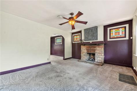 52 Queenston Street Overbrook PA 15210