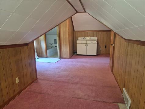 10877 Old Trail Road Irwin PA 15642