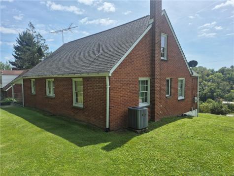 10877 Old Trail Road Irwin PA 15642