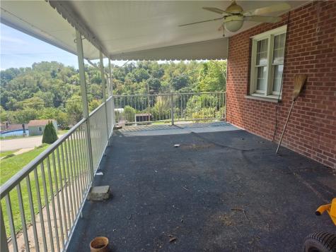 10877 Old Trail Road Irwin PA 15642