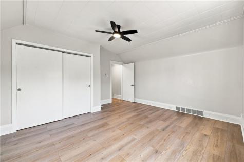 1113 Vance Avenue Coraopolis PA 15108