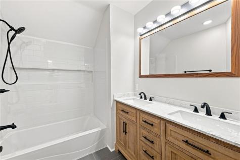 1113 Vance Avenue Coraopolis PA 15108