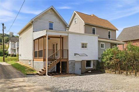 1113 Vance Avenue Coraopolis PA 15108