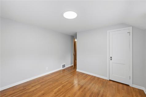 274 S Oakdale Avenue Hermitage PA 16148