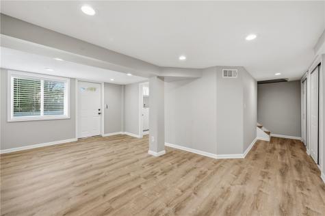 274 S Oakdale Avenue Hermitage PA 16148