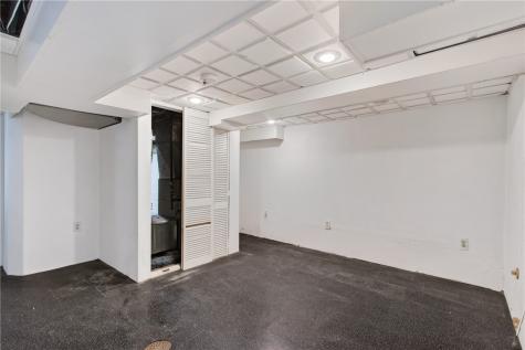 7400 Trevanion Avenue Regent Square PA 15218