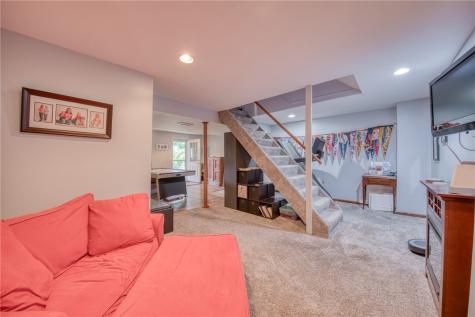 5124 Meadowridge Lane Hampton PA 15044